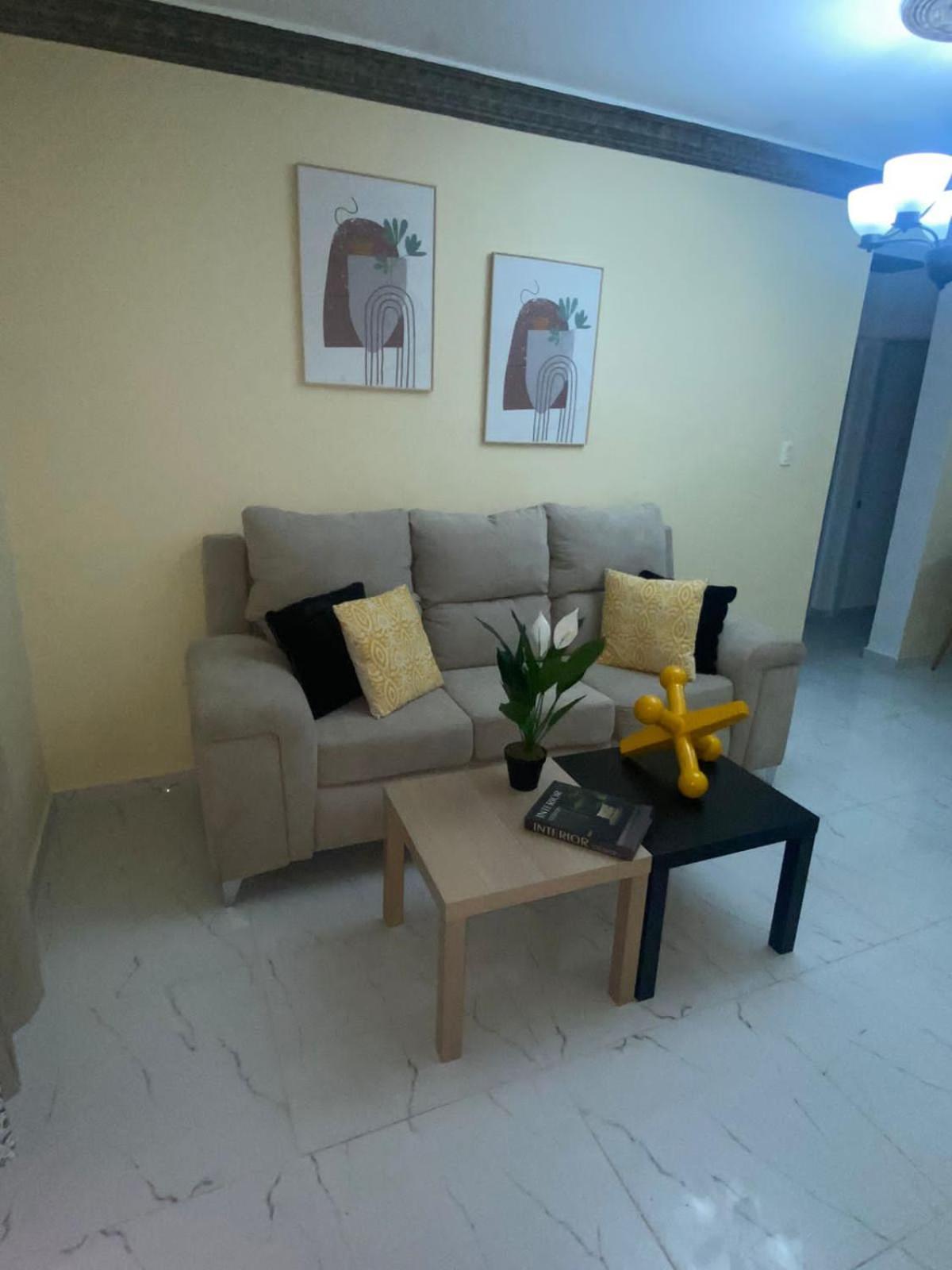 Acogedor Apartamento Santiago De Los Caballeros Luaran gambar